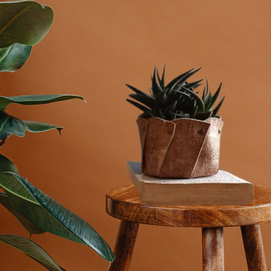 Indoor leather planter for home decor, Designer handmade plant pot for Gifting